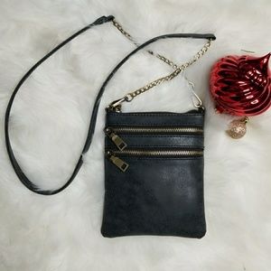 🎄🎁NWOT FAUX LEATHER ANTIKKRAFT SHOULDER BAG